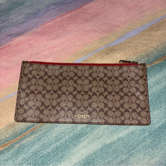 Coach red crossbody bag with matching insert pouch - Picture 11 of 16